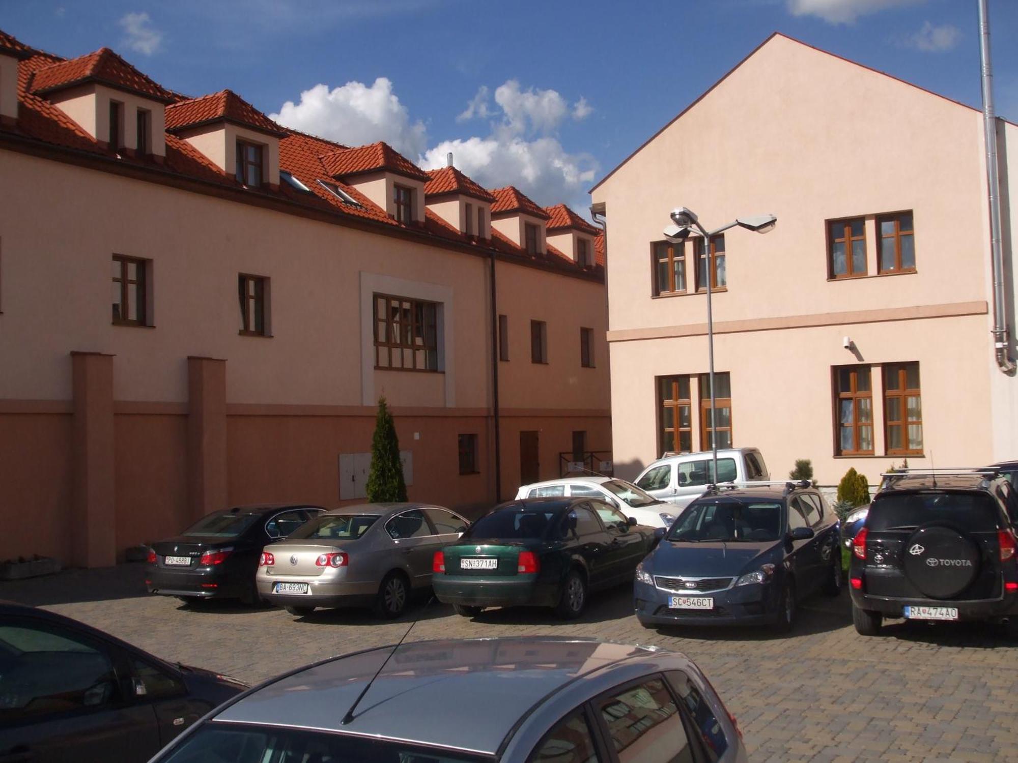 Parkhotel Centrum Spišská Nová Ves Exteriér fotografie